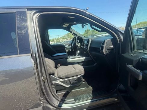Used 2019 Ford F150 XLT w/ Equipment Group 302A Luxury AWD/4WD image 12