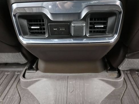 Used 2022 GMC Sierra 2500 Denali w/ Technology Package AWD/4WD image 22