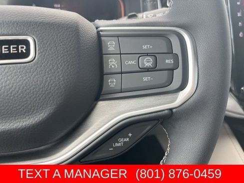 New 2026 Jeep Grand Wagoneer 4WD image 32