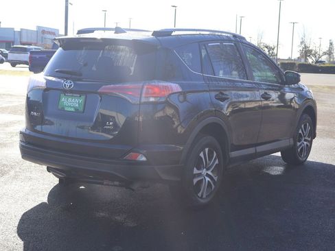 Used 2018 Toyota RAV4 LE w/ All Weather Liner Package image 7