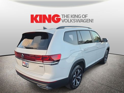 New 2026 Volkswagen Atlas SE image 5