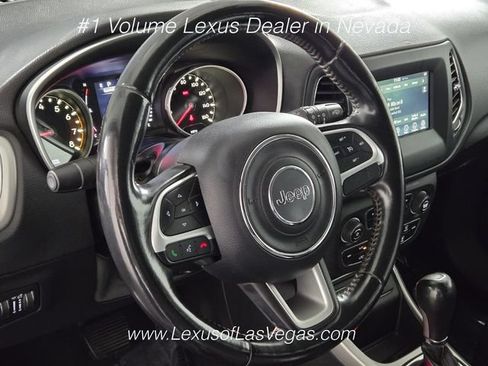 Used 2020 Jeep Compass Latitude FWD image 29