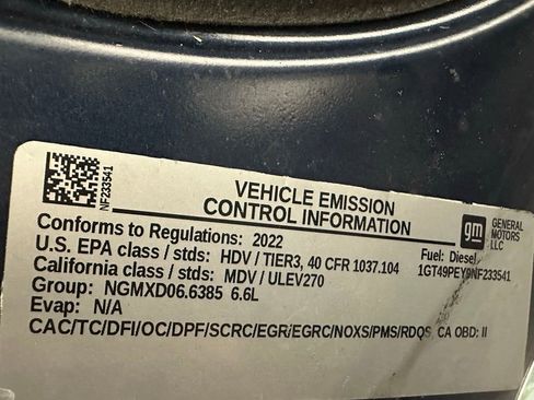 Used 2022 GMC Sierra 2500 AT4 image 65