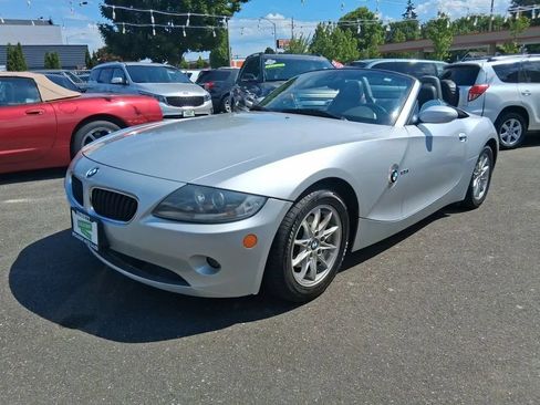 Used 2005 BMW Z4 2.5i RWD image 1