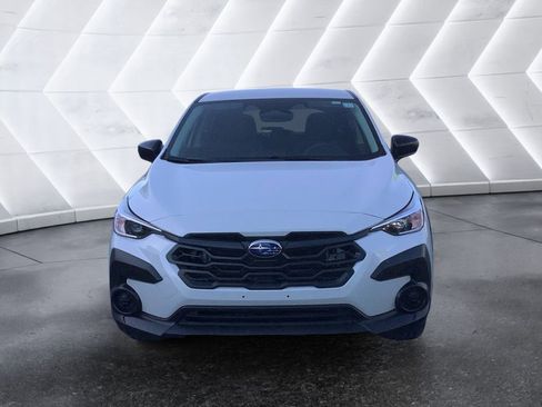 Used 2025 Subaru Crosstrek 2.0i AWD/4WD image 2