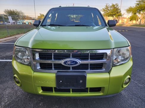 Used 2012 Ford Escape XLT image 2