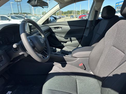 New 2025 Honda Accord LX image 20