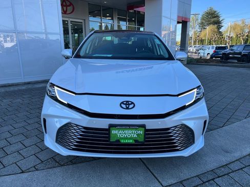 New 2026 Toyota Camry XLE image 8