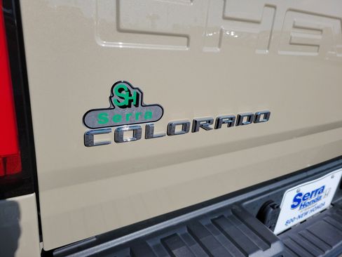 Used 2022 Chevrolet Colorado ZR2 image 10