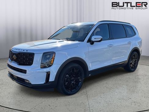 Used 2021 Kia Telluride SX w/ SX Prestige Package image 2