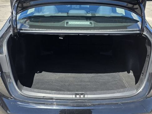 Used 2023 Toyota Corolla LE FWD image 10