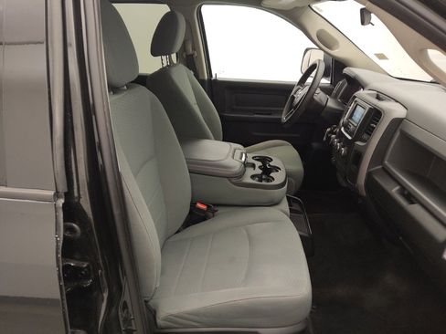 Used 2017 RAM 1500 Express image 21