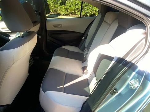 Used 2024 Toyota Corolla LE FWD image 9