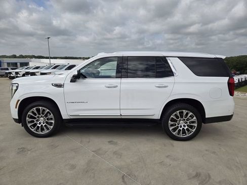 Used 2025 GMC Yukon Denali AWD/4WD image 5