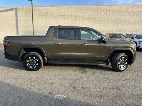 New 2026 GMC Sierra EV Elevation image 3