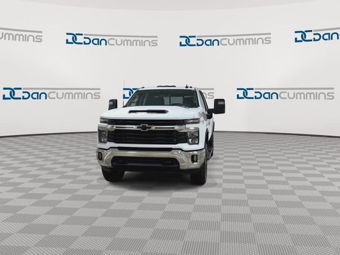 New 2026 Chevrolet Silverado 2500 LT w/ All Star Edition AWD/4WD image 4