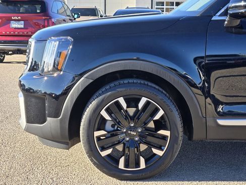 Certified 2024 Kia Telluride SX image 6