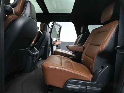 Used 2023 Lincoln Navigator L Reserve w/ Equipment Group 201A image 42