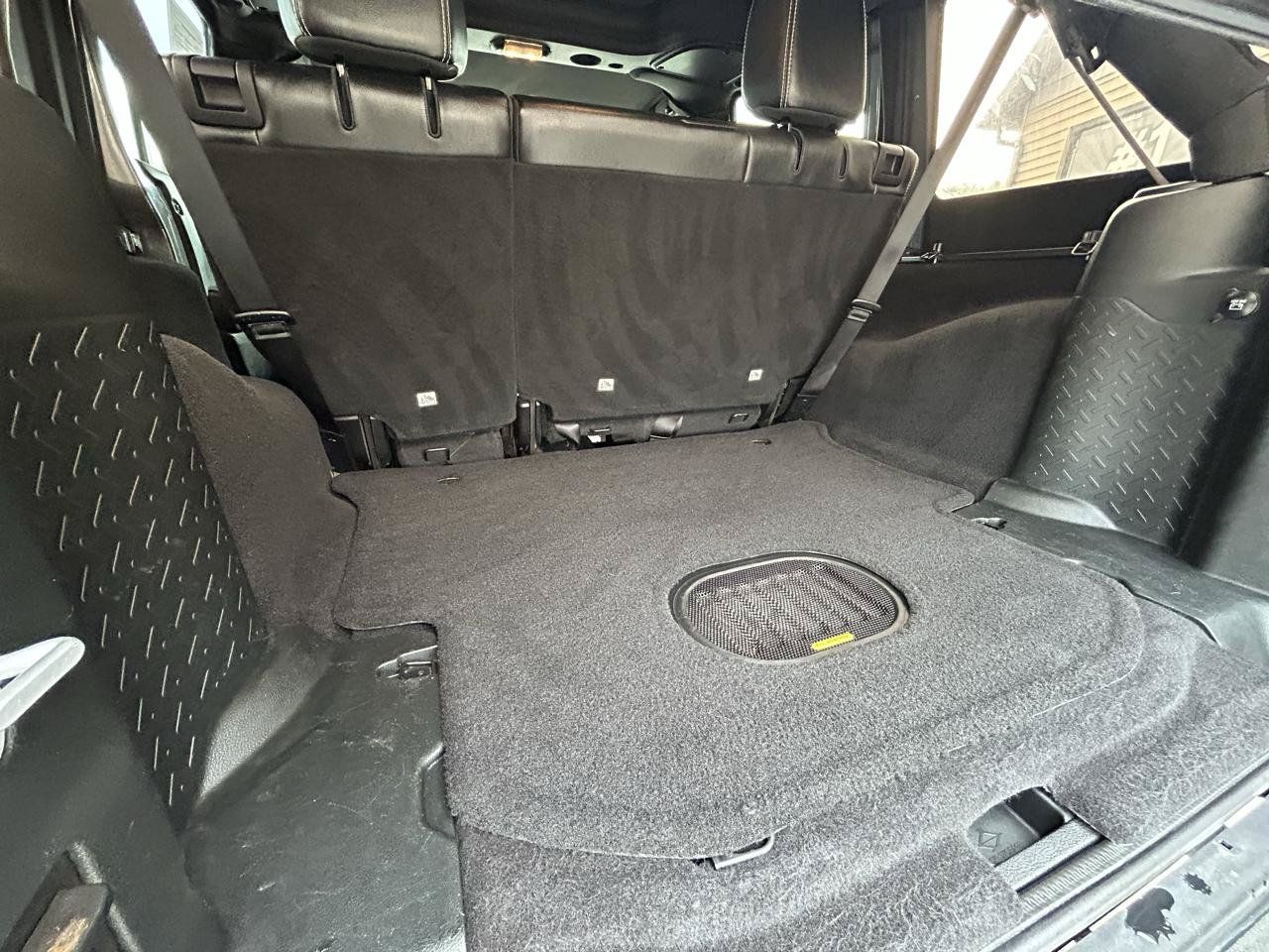 Used 2018 Jeep Wrangler Unlimited Sport AWD/4WD image 17
