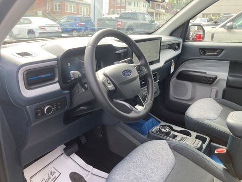 New 2025 Ford Maverick XLT w/ XLT Luxury Package FWD image 10