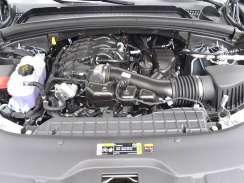 New 2025 Jeep Grand Cherokee L Laredo w/ Luxury Tech Group I image 39