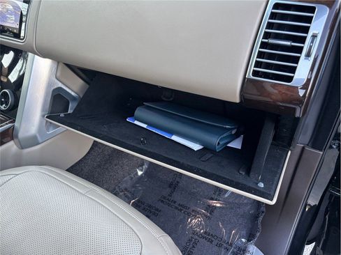 Used 2021 Land Rover Range Rover Westminster Edition image 46