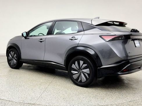 Used 2024 Nissan Ariya AWD image 7