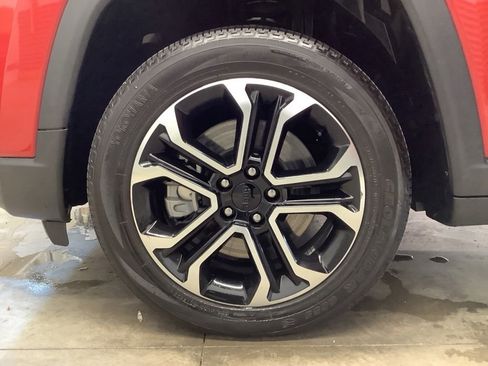 Used 2023 Jeep Compass Limited AWD/4WD image 22