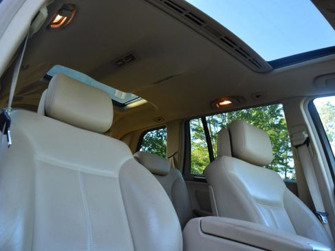 Used 2008 Mercedes-Benz GL 550 4MATIC image 21