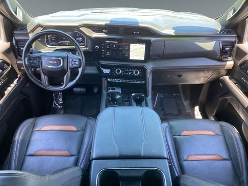 Used 2025 GMC Sierra 1500 AT4 AWD/4WD image 10