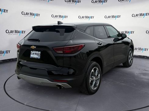 Used 2025 Chevrolet Blazer LT AWD/4WD image 5
