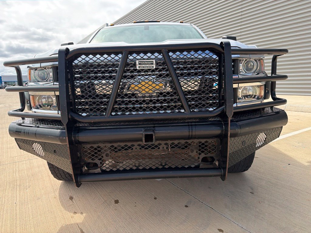 Used 2015 Chevrolet Silverado 3500 W/T w/ WT Convenience Package AWD/4WD image 6