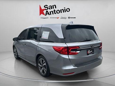 Used 2021 Honda Odyssey Touring image 6