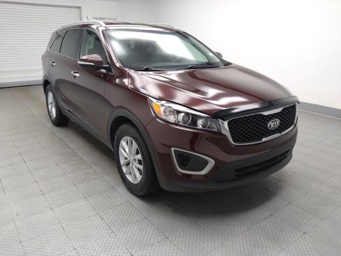 Used 2017 Kia Sorento LX FWD image 13