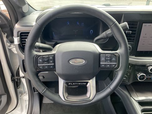 Used 2026 Ford F450 Platinum w/ FX4 Off-Road Package image 68