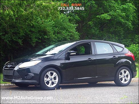 Used 2013 Ford Focus SE image 1