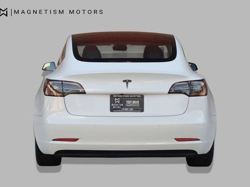 Used 2018 Tesla Model 3 Long Range RWD image 8