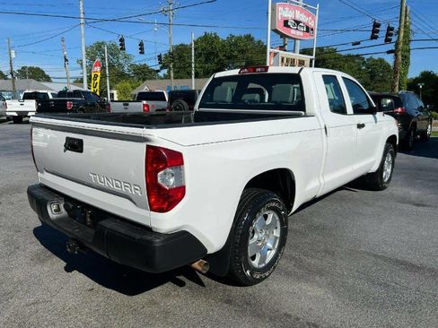 Used 2017 Toyota Tundra SR5 image 4