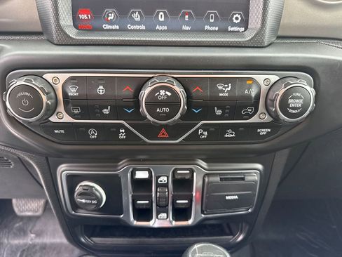 Used 2021 Jeep Gladiator Sport AWD/4WD image 21