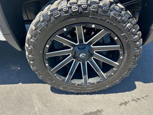 Used 2019 GMC Sierra 1500 Denali AWD/4WD image 7