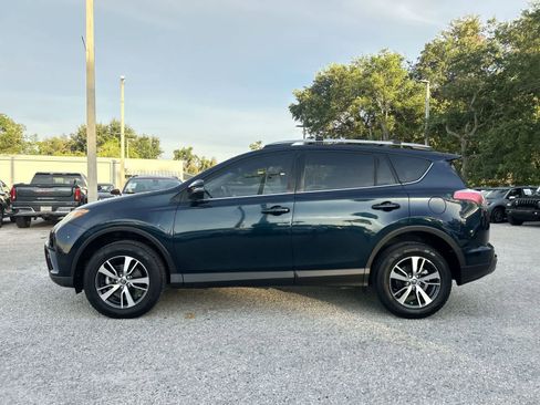 Used 2018 Toyota RAV4 XLE FWD image 4