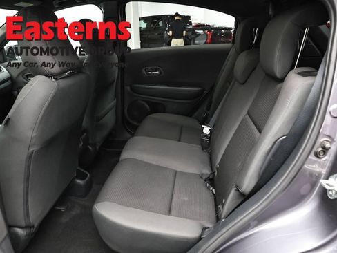 Used 2021 Honda HR-V Sport image 19