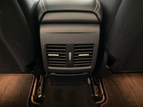 Used 2015 Mercedes-Benz GLA 250 GLA 250 image 30