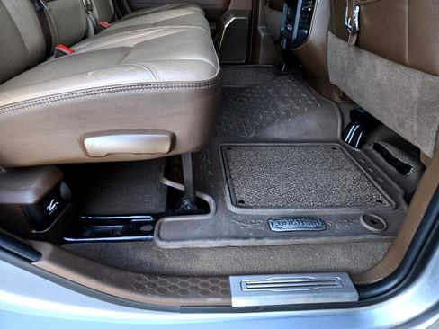 Used 2024 RAM 3500 Limited w/ Safety Group image 43