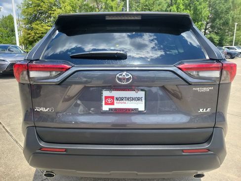 Certified 2025 Toyota RAV4 XLE FWD image 5