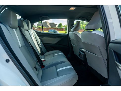 Certified 2026 Toyota Camry SE FWD image 15