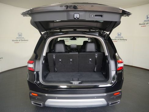 Used 2024 Honda Pilot Elite image 5
