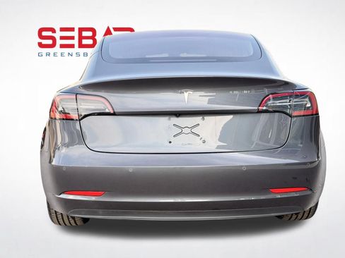 Used 2018 Tesla Model 3 Mid Range RWD image 8