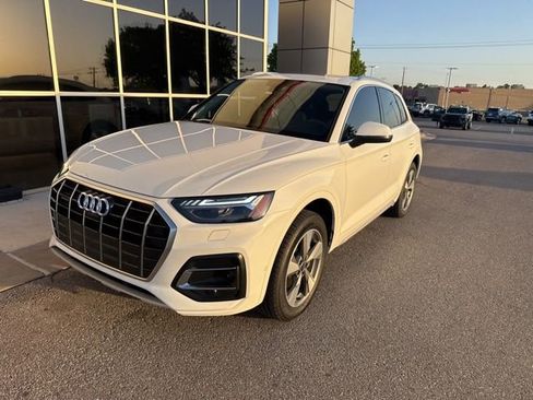 Used 2023 Audi Q5 Prestige AWD/4WD image 1
