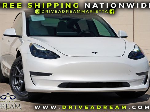 Used 2023 Tesla Model 3 Standard Range RWD image 2
